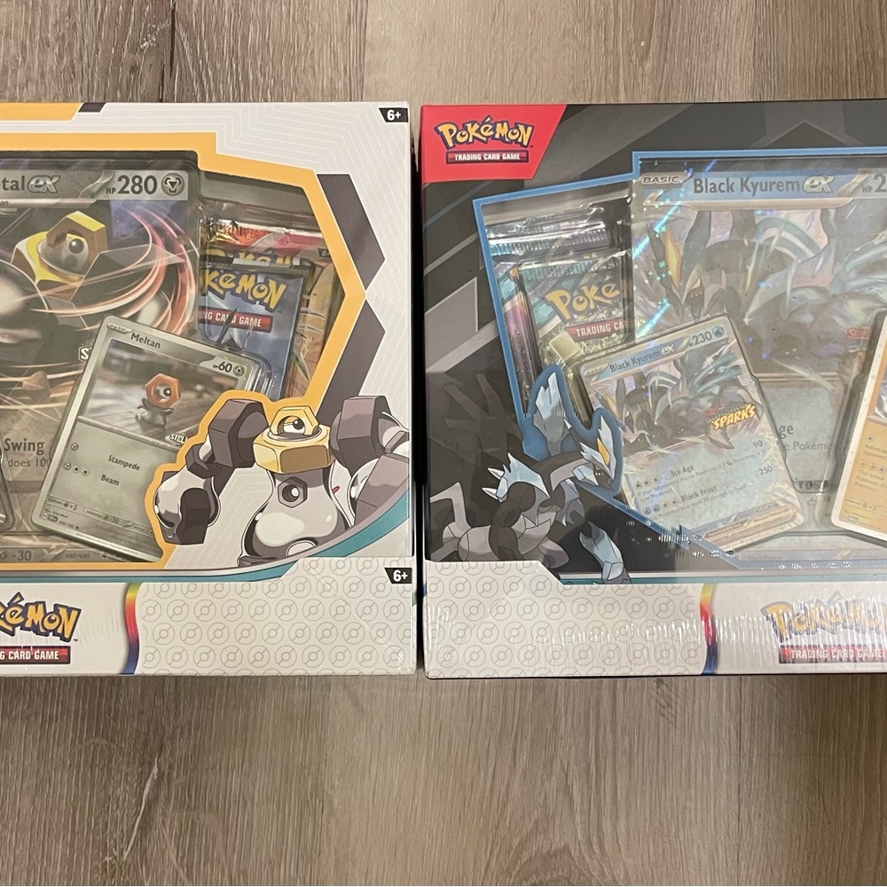 One box left! 

The Pokemon TCG: Black Kyurem and Melmetal Ex Box Combo